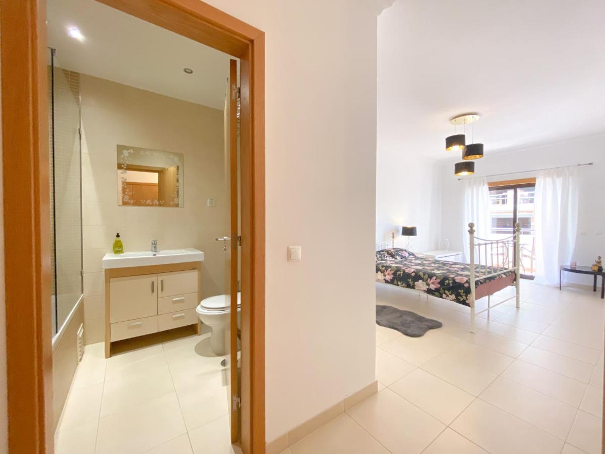 Apartment Modern And Spacious In #1939 *